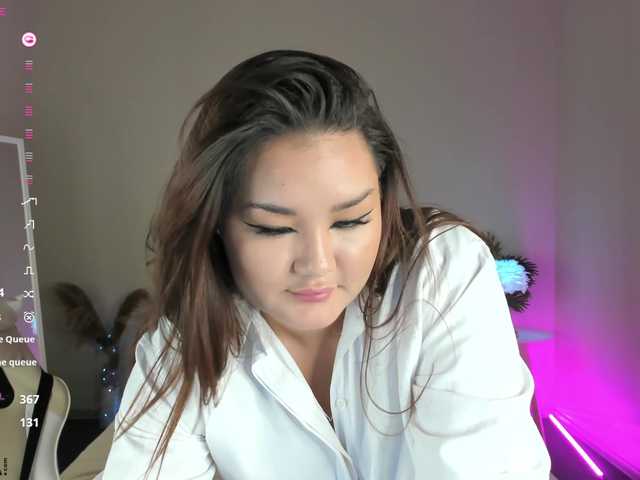 JadeKussh live cam on BongaCams