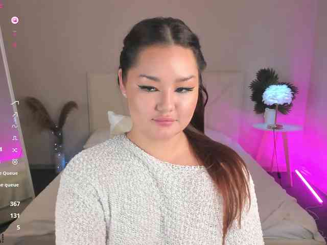JadeKussh webcam