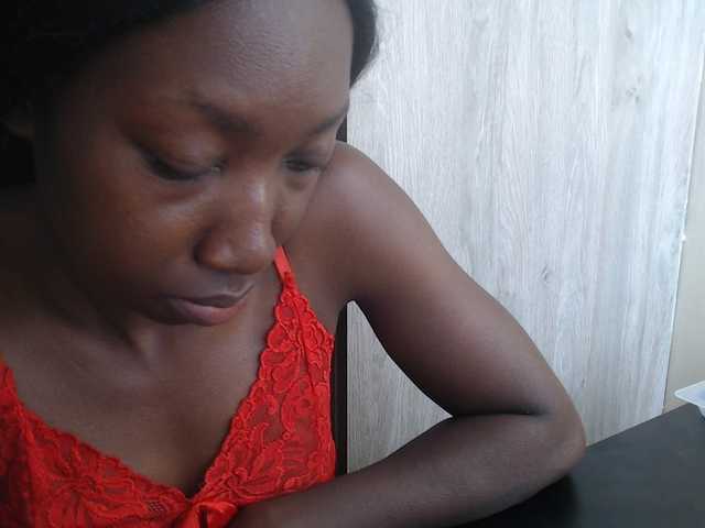 sexyclara2 live cam on BongaCams
