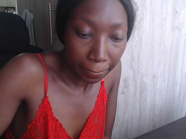 sexyclara2 live cam on BongaCams