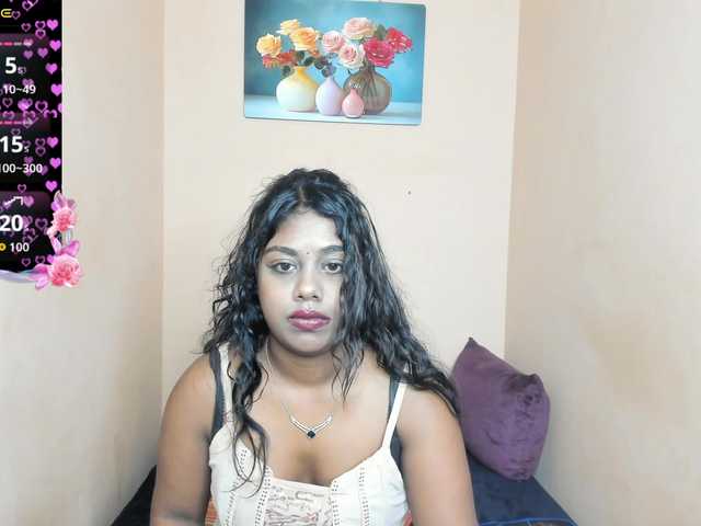 CHERRYTEAZER live cam on BongaCams