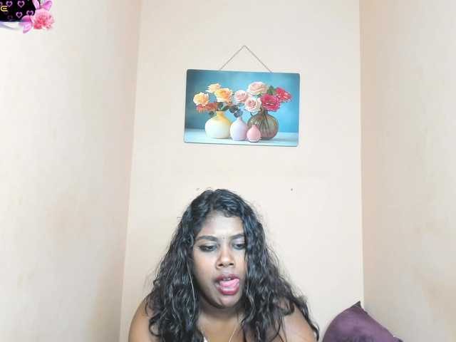 CHERRYTEAZER live cam on BongaCams