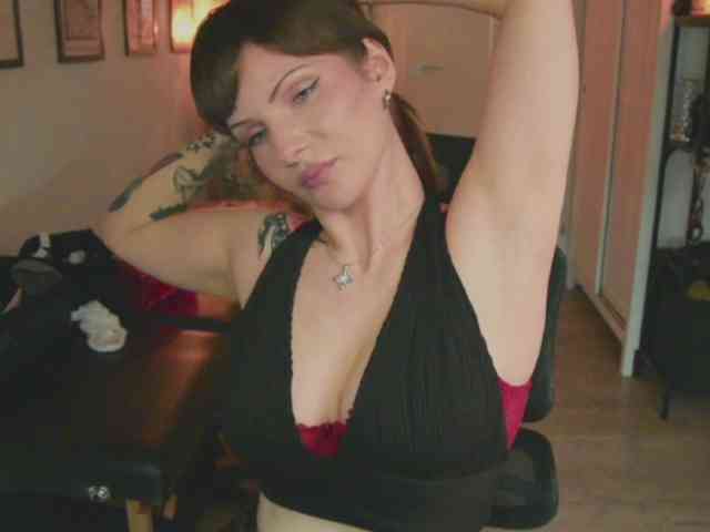 Model: SandyTheDream
