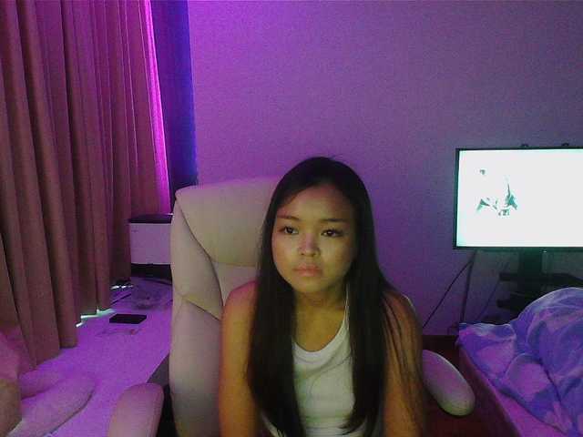TinyLittleLisa live cam on BongaCams