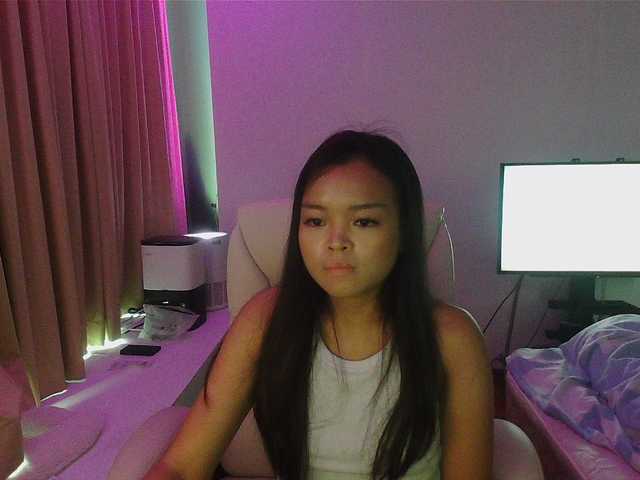 go to chat with TinyLittleLisa