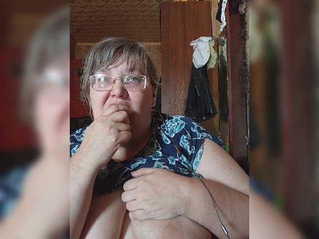Olga47, en directo ahora en BongaCams