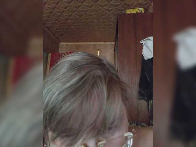 Olga47 live cam preview