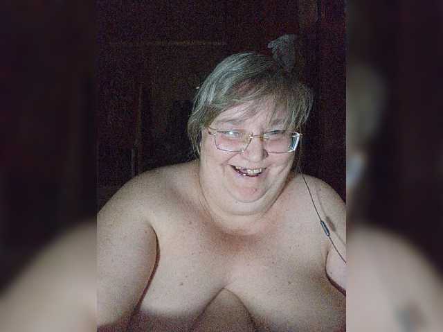 Olga47 live cam on BongaCams