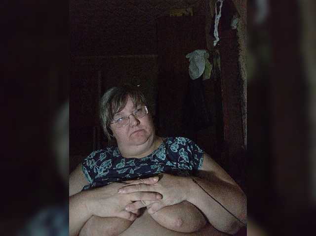 Olga47, live now on BongaCams