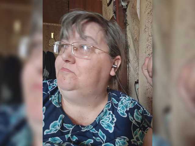 le modèle Olga47 est en webcam porno dans un show sur le site bongacams, il possède les tags suivants: White/Caucasian,Blonde,Hairy