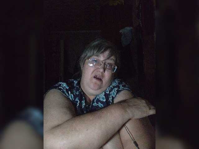 Olga47, live now on BongaCams