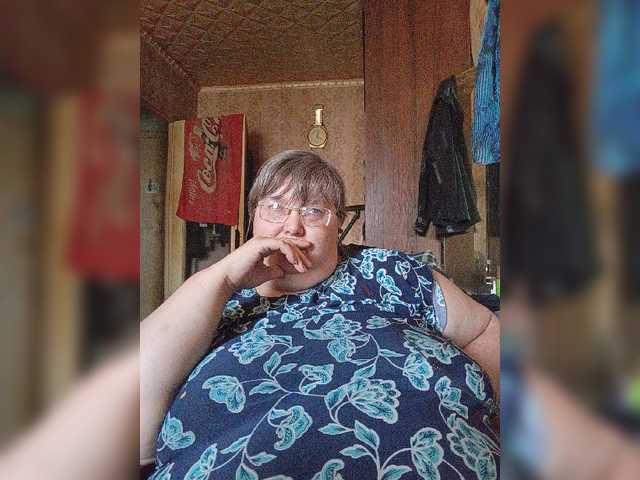 Olga47 live cam preview