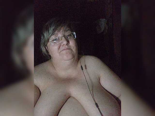 Olga47 live cam on BongaCams