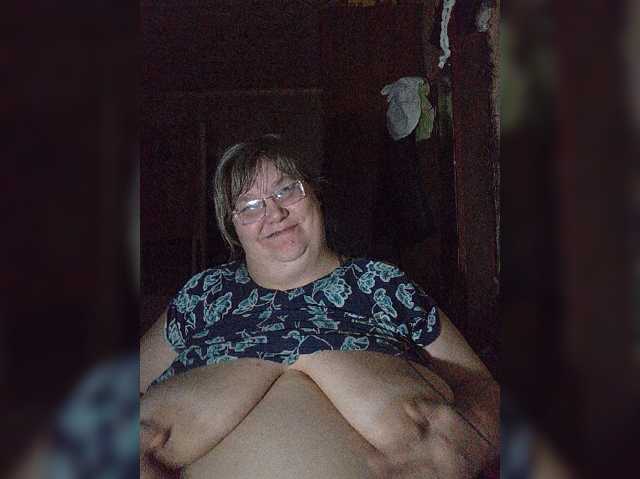 Olga47, en directo ahora en BongaCams