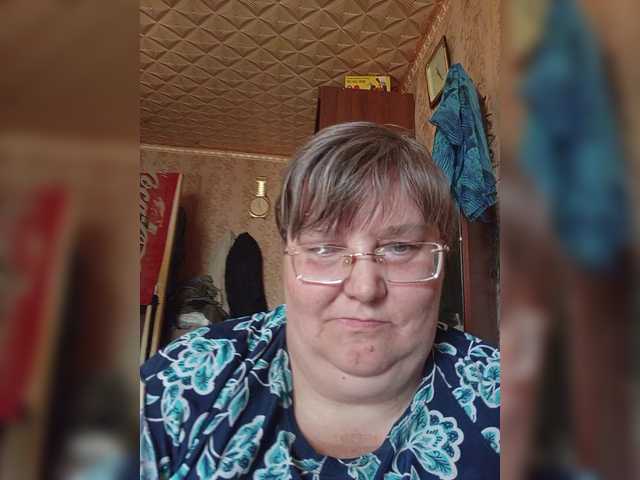 Olga47 live cam
