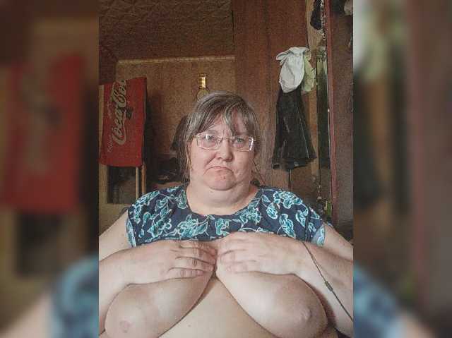 Olga47 live cam