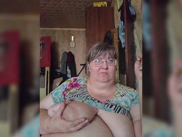 Olga47 live cam on BongaCams