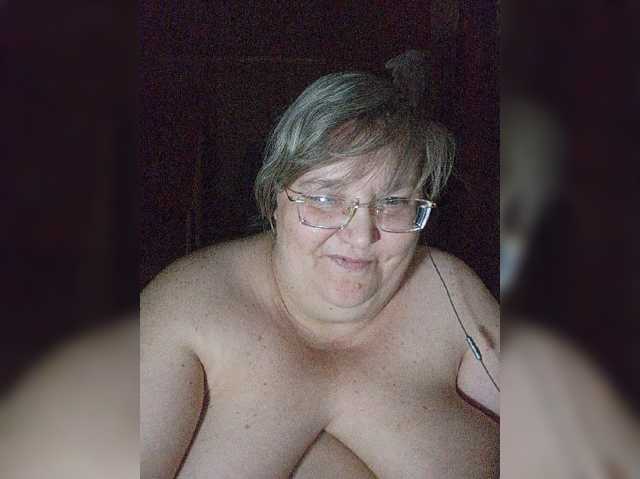 Olga47 live cam on BongaCams