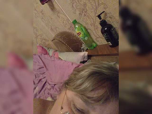 Olga47 live cam on BongaCams