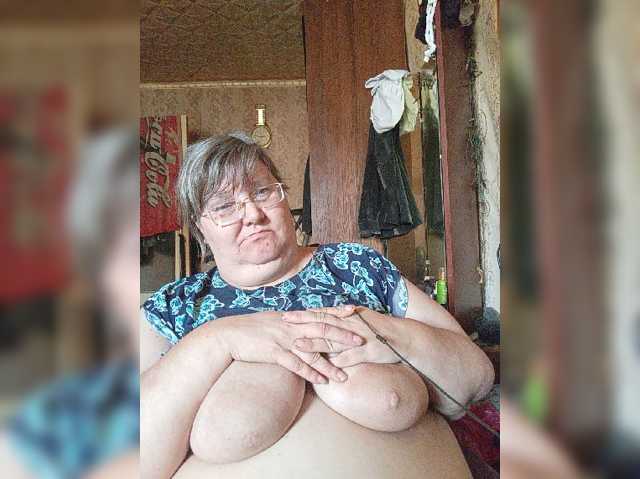 Olga47, en directo ahora en BongaCams