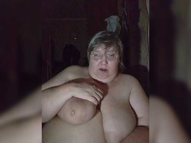 Olga47, en directo ahora en BongaCams