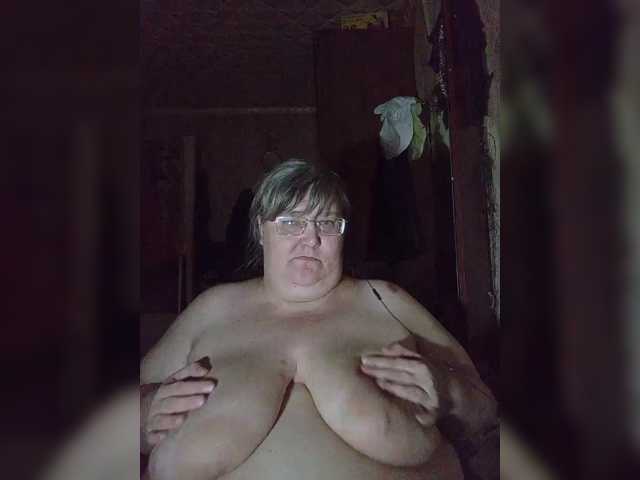 Olga47, en directo ahora en BongaCams
