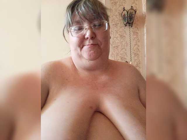 Olga47 live cam on BongaCams
