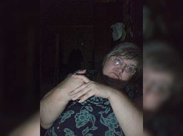Olga47, live now on BongaCams