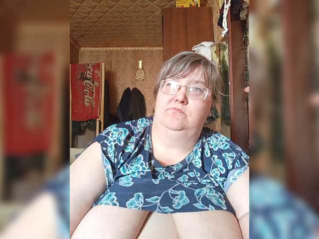 Olga47, en directo ahora en BongaCams