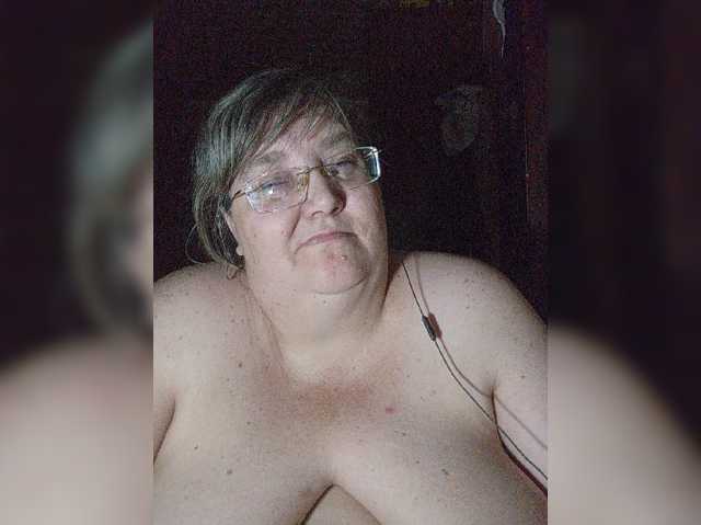 Olga47 live cam on BongaCams