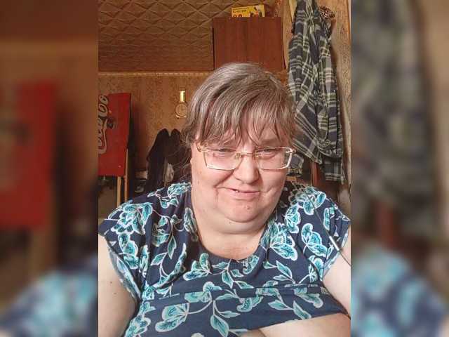 Olga47 live cam preview