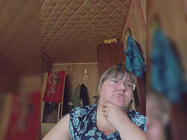 Olga47 live cam preview