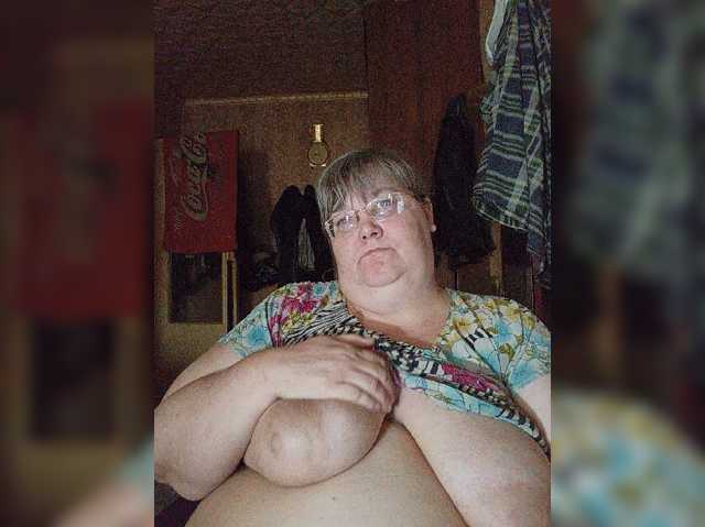 Olga47 live cam on BongaCams