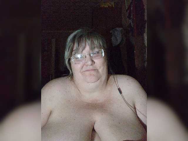 Olga47, en directo ahora en BongaCams