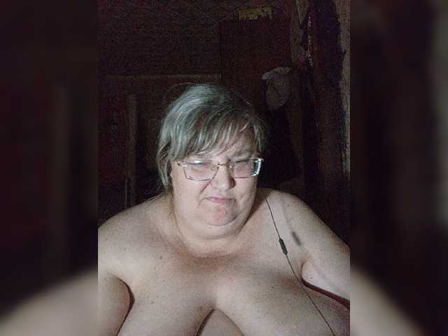 Olga47, live now on BongaCams
