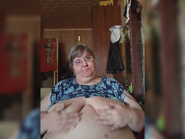Olga47, en directo ahora en BongaCams