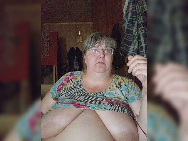 Olga47 live cam on BongaCams