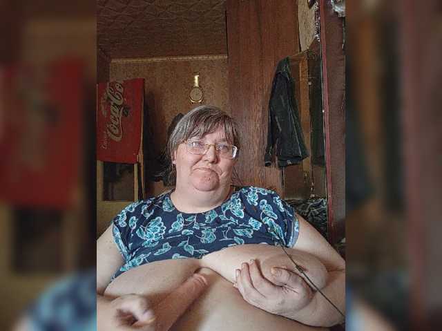 Olga47 live cam on BongaCams