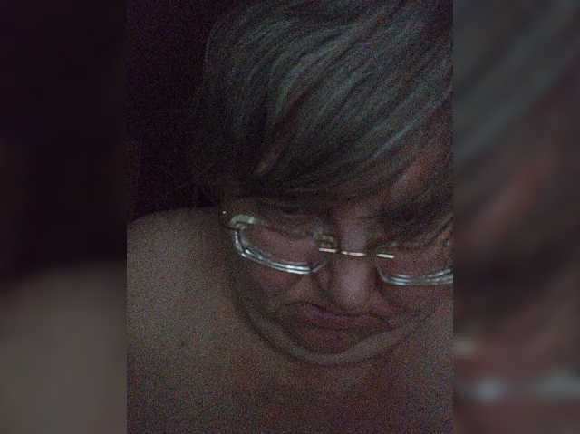 Olga47 live cam