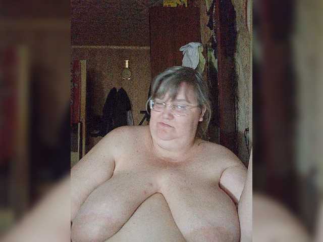 Olga47, en vivo ahora en BongaCams