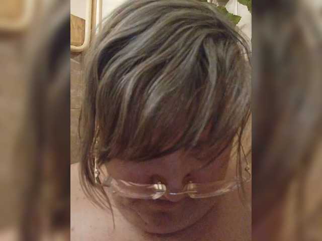 Olga47 live cam on BongaCams