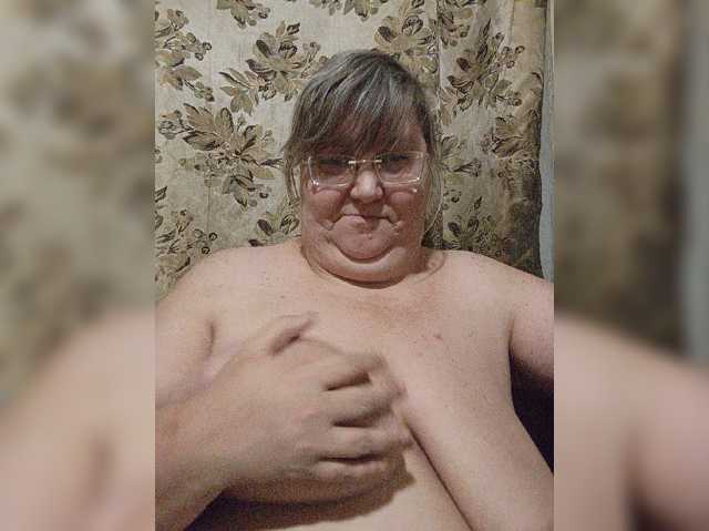 Olga47 live cam