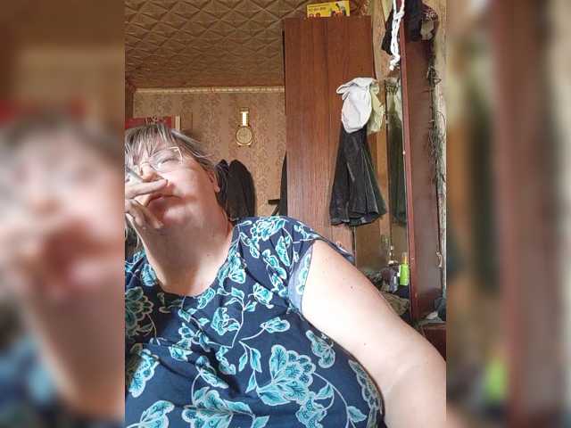 Olga47, live now on BongaCams