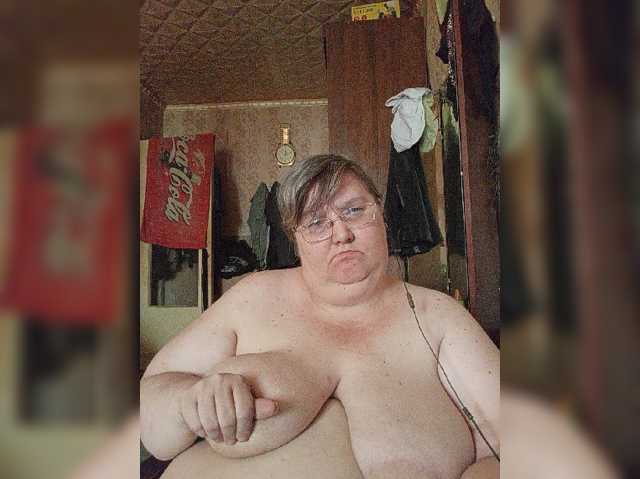 Olga47 live cam on BongaCams