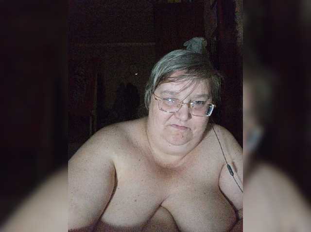 Olga47 live cam