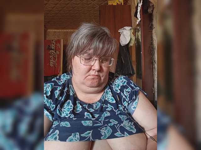 Olga47, en directo ahora en BongaCams