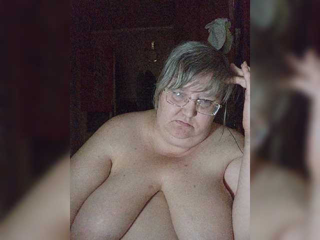 Olga47 live cam on BongaCams