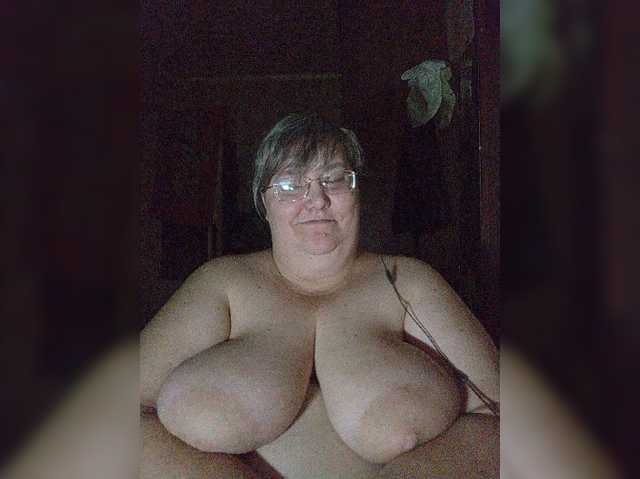 Olga47 live cam on BongaCams