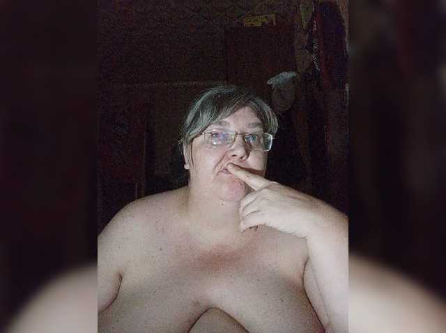 le modèle Olga47 est en webcam porno dans un show sur le site bongacams, il possède les tags suivants: White/Caucasian,Blonde,Hairy