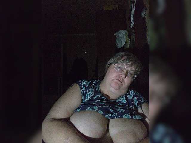 Olga47, en directo ahora en BongaCams